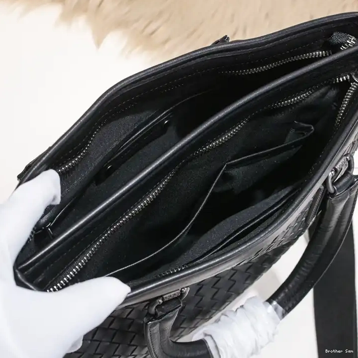 Brother Sam Bags Veneta 2411YA0042 Bottega 1029